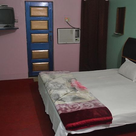 Hotel Sandeep Varanasi Eksteriør bilde