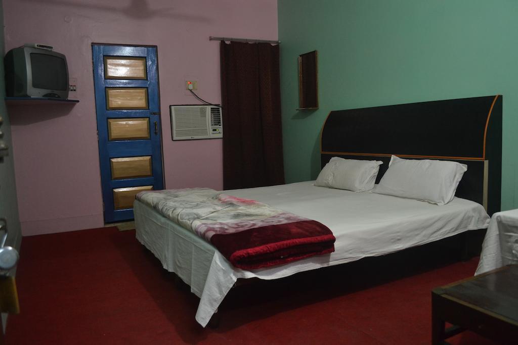 Hotel Sandeep Varanasi Eksteriør bilde